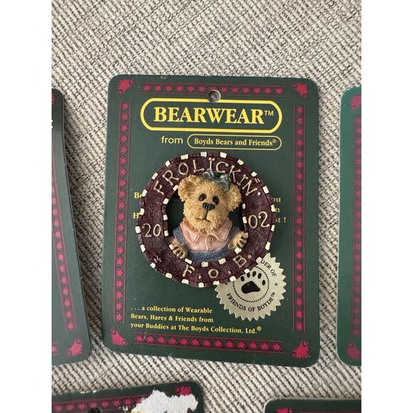 Lot Of 5 Boyd’s Bearwear Pins vintage - Picture 3 of 6